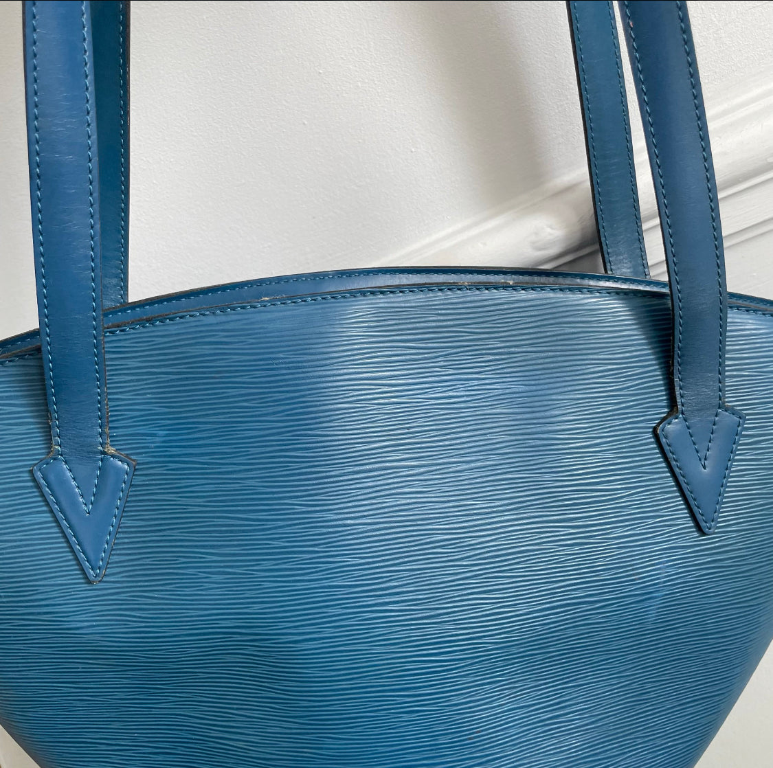 Louis Vuitton Epi Saint Jacques skuldertaske i blå læder