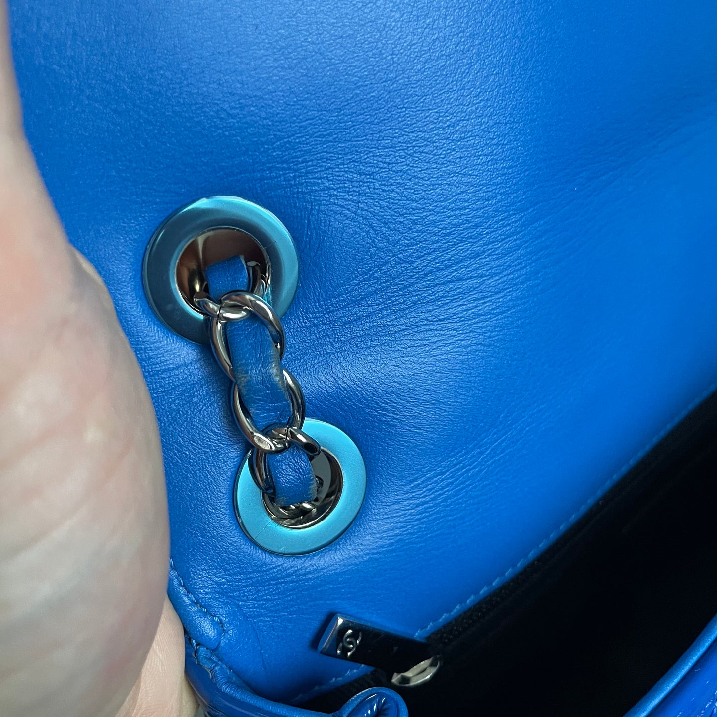 Chanel Classic flapbag i blå